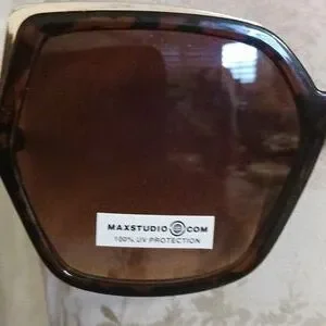 Max Studio | Accessories | Max Studio Faux Tortoise  display picture 3